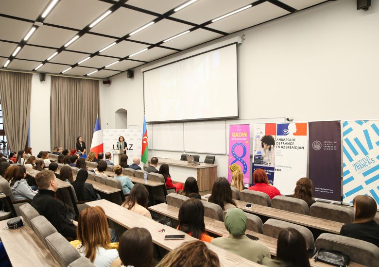 Table ronde sur le « Parcours d&rsquo;une Femme dans le monde des Affaires et de l&rsquo;Ingénierie » à l&rsquo;UFAZ